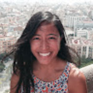 Meet your Posher, Adrienne